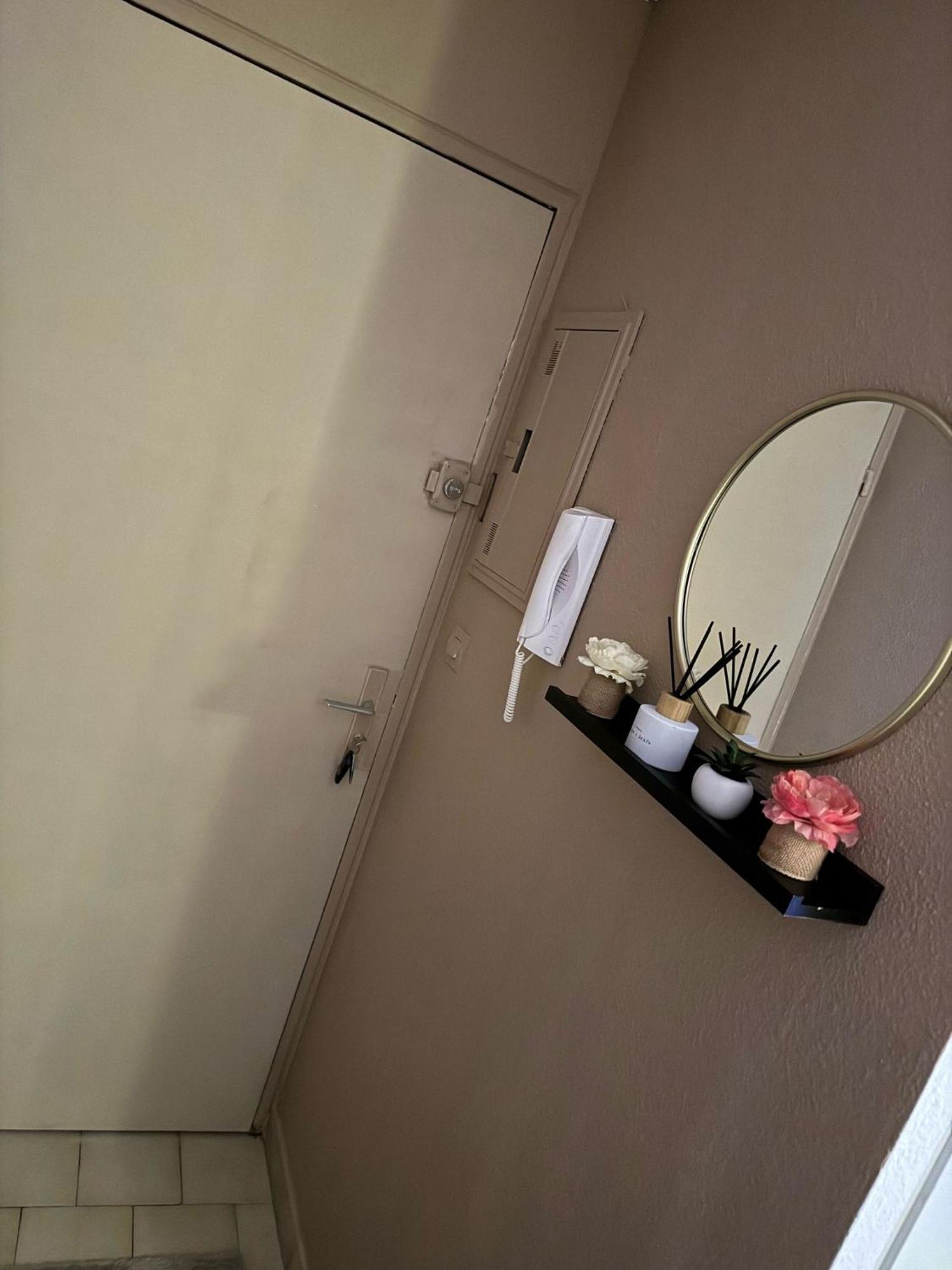 T2 Montpellier Plein Sud Clim Wifi Terrasse De 16M2 Lägenhet Exteriör bild